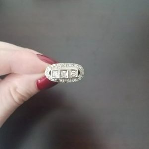 Antique vintage 14k art deco diamond ring